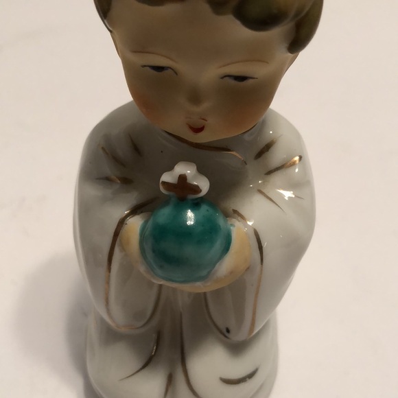 VTG. Sanmyro Praying Priest and Altar Boys Porcelain figurine set of three - Picture 9 of 11